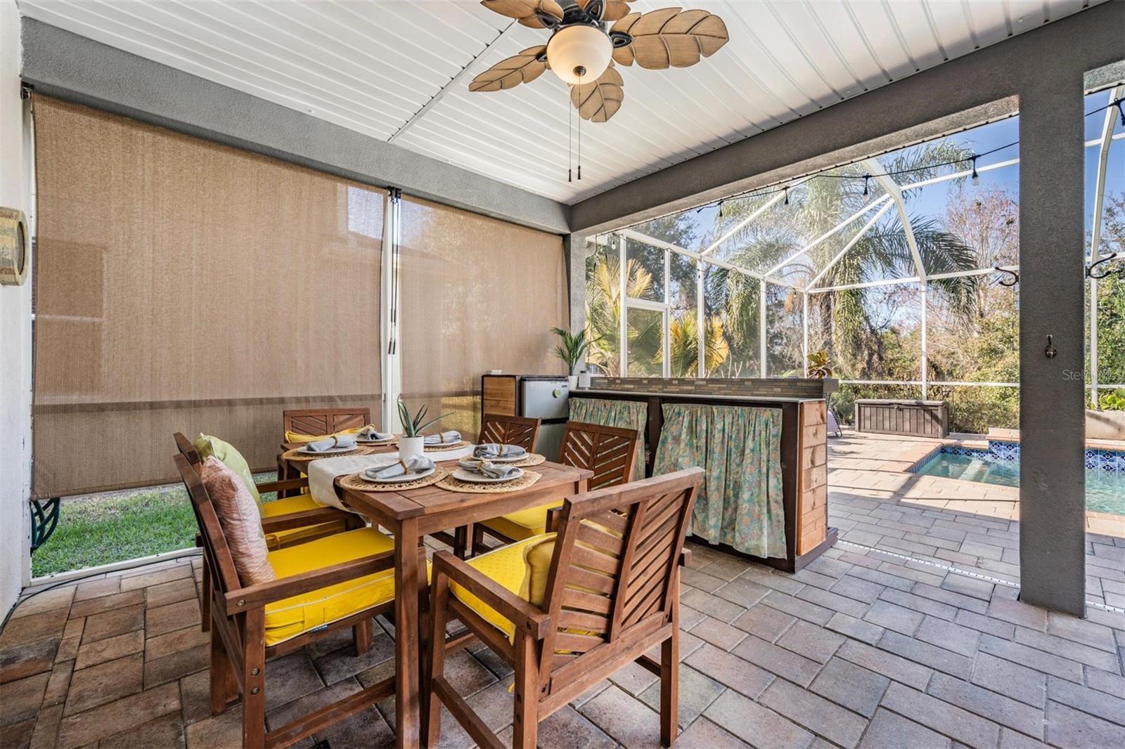 Listing photo id 30 for 9212 Oak Pride Court