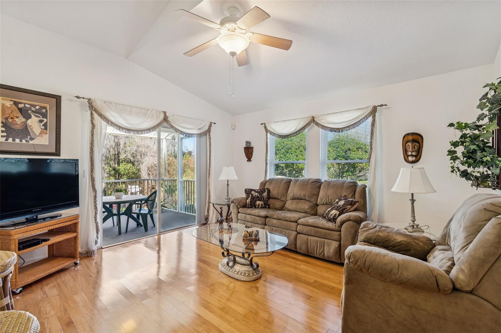 Image 11 of 65 For 1745 Heron Cove Drive