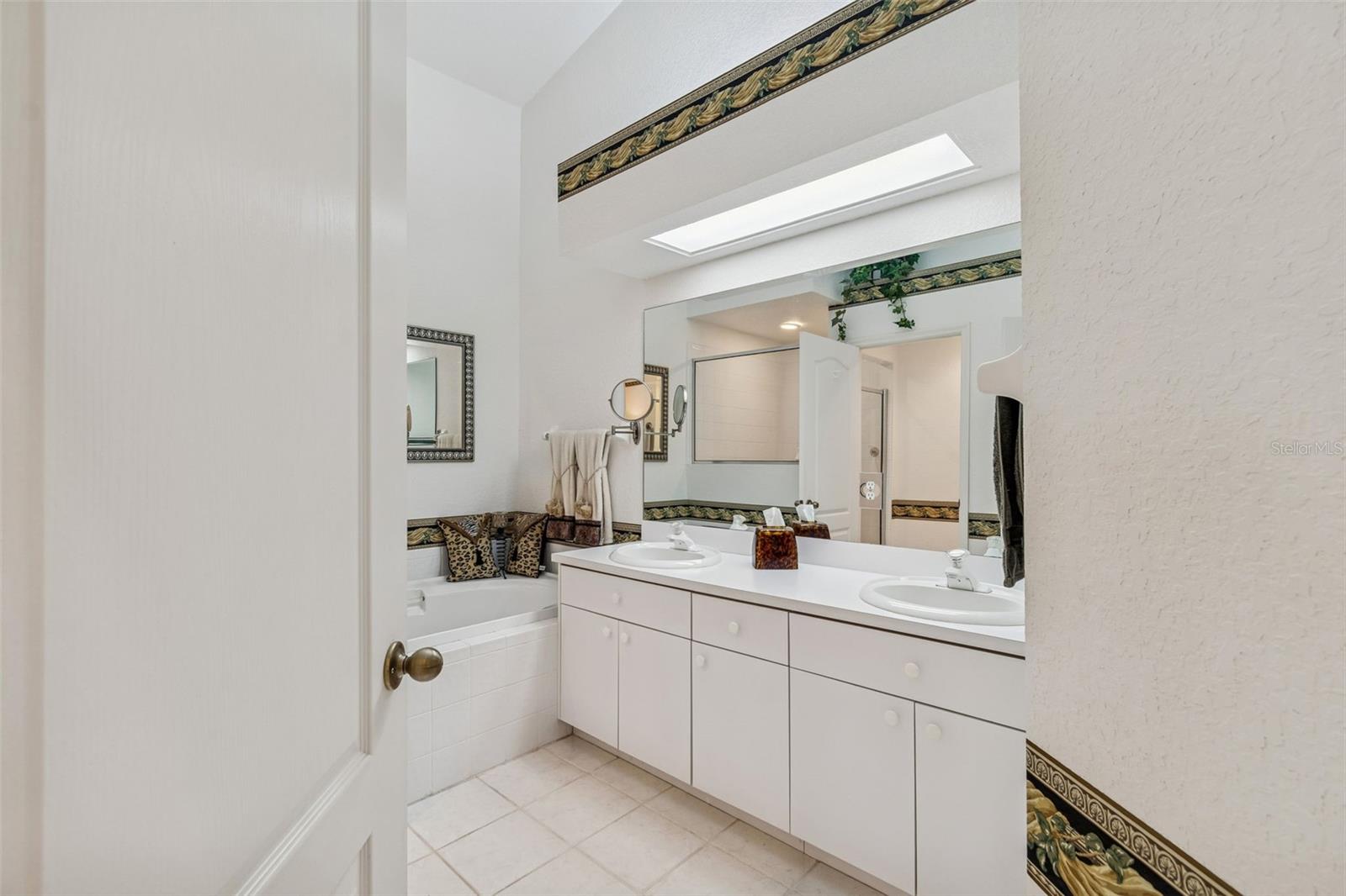 Image 41 of 65 For 1745 Heron Cove Drive