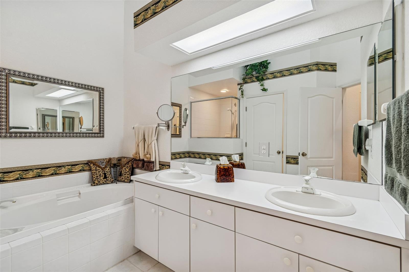 Image 42 of 65 For 1745 Heron Cove Drive