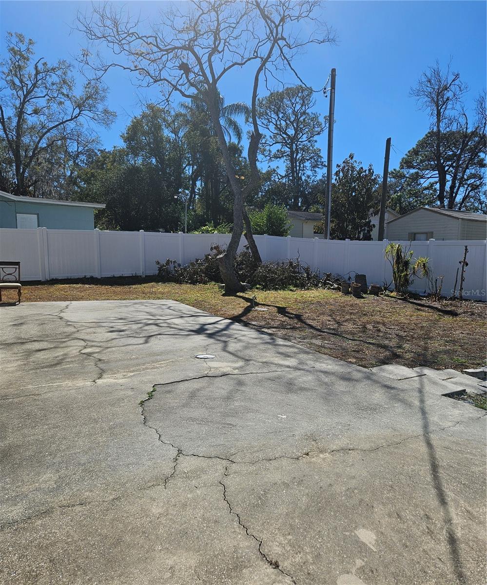 Image 16 of 16 For 9306 Forest Hills Drive