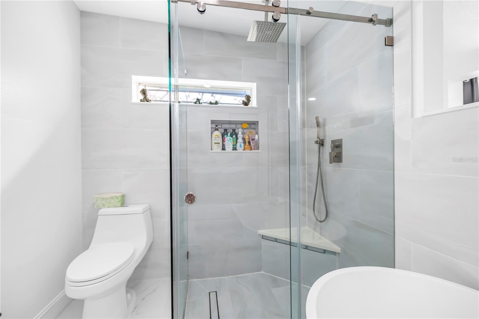 Image 19 of 31 For 13216 Forest Hills Drive