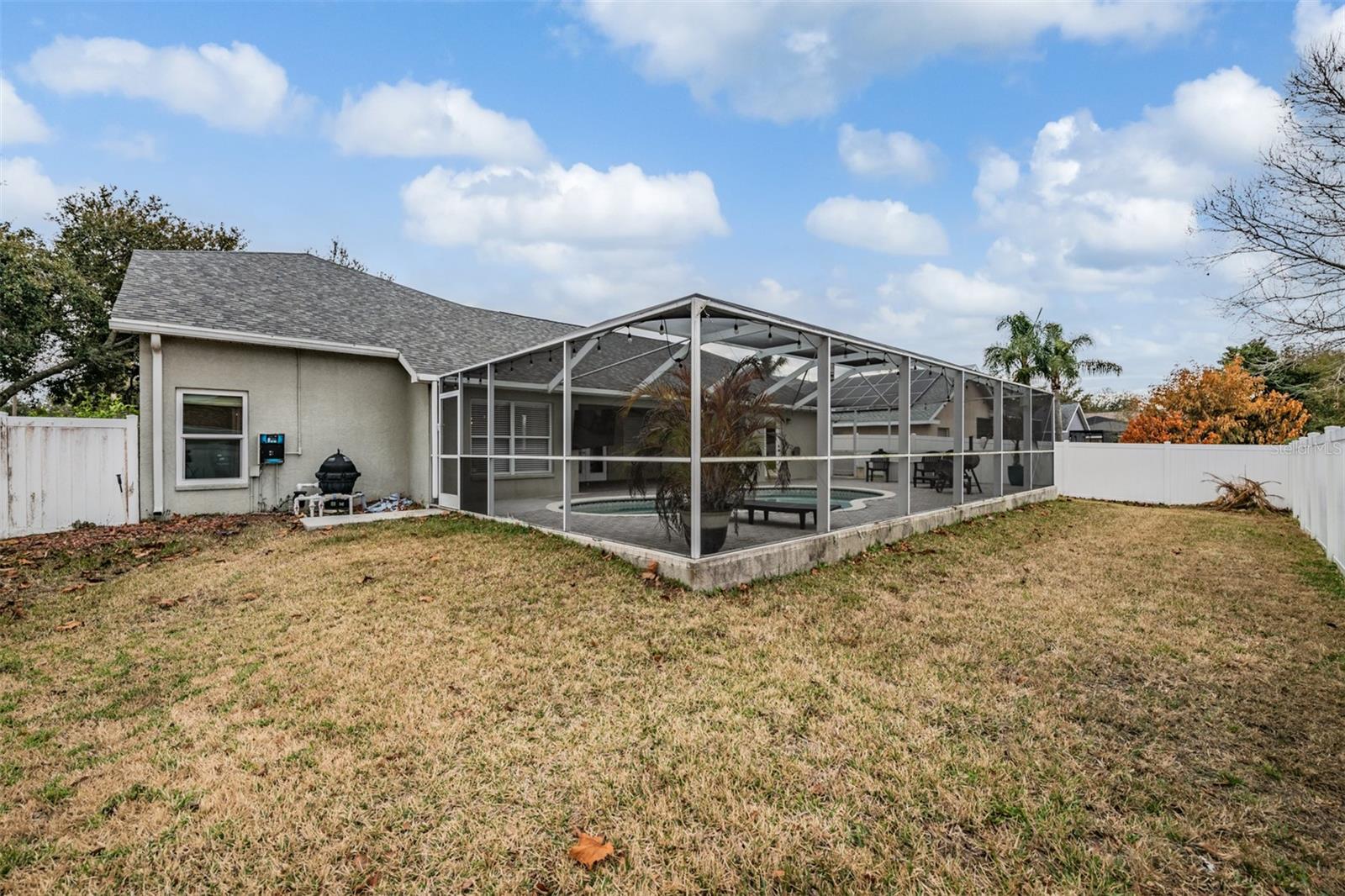 Listing photo id 27 for 3234 Alcott Avenue