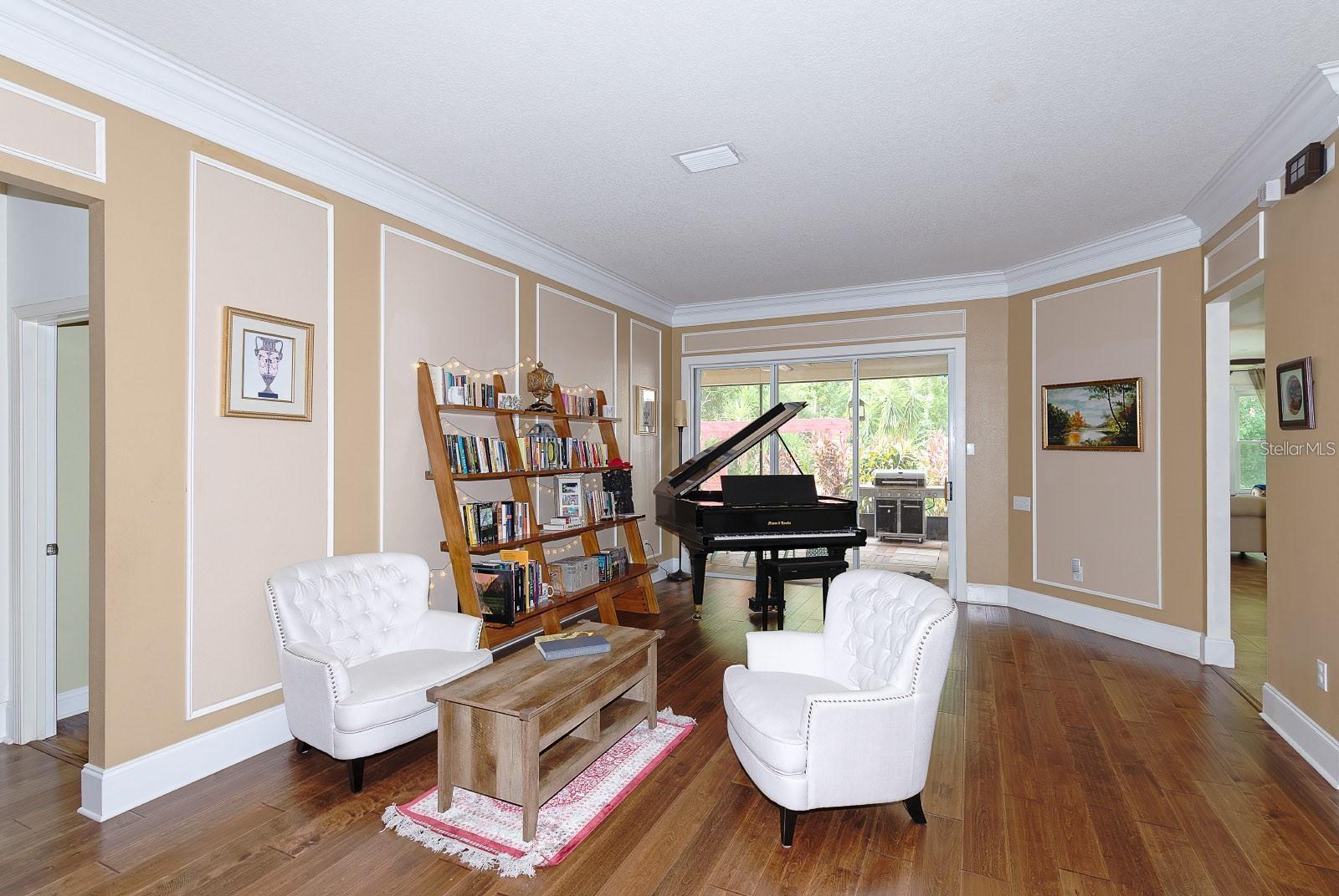 Image 10 of 43 For 5050 Silver Charm Terrace