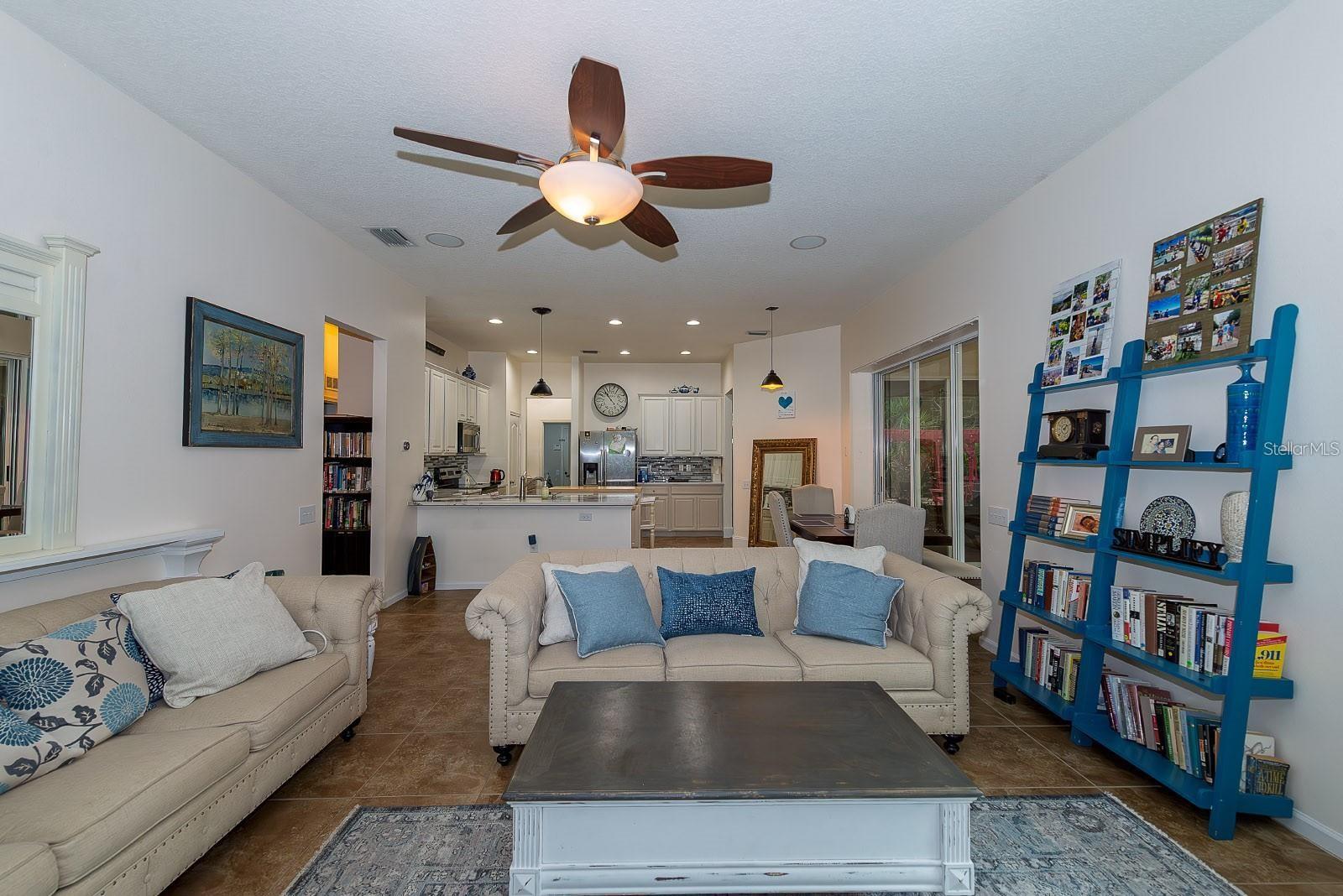 Image 16 of 43 For 5050 Silver Charm Terrace