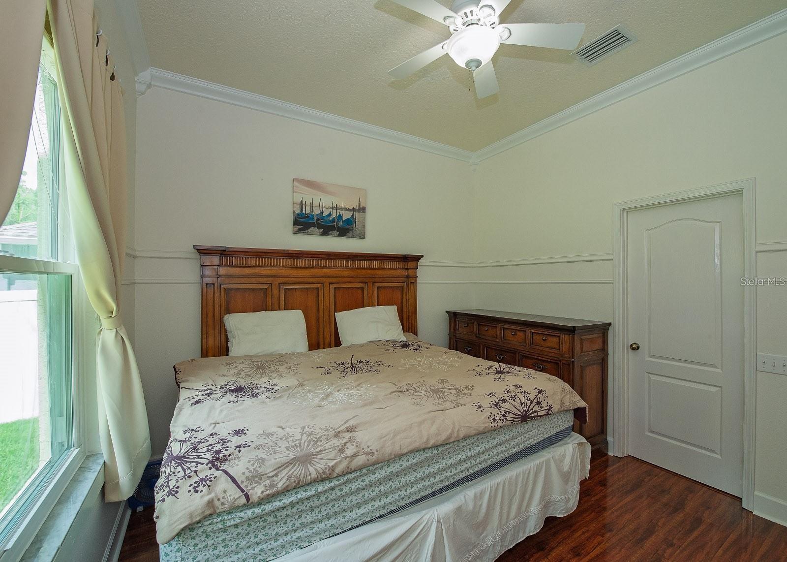 Image 30 of 43 For 5050 Silver Charm Terrace