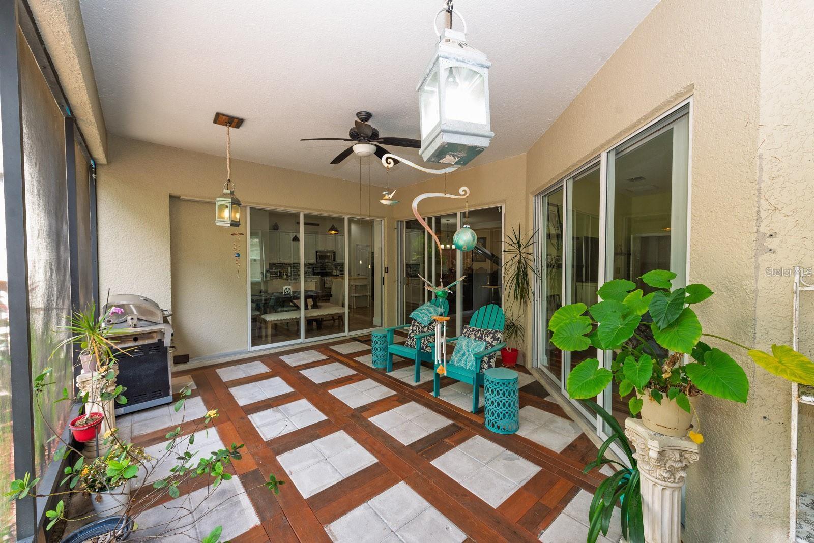 Image 38 of 43 For 5050 Silver Charm Terrace