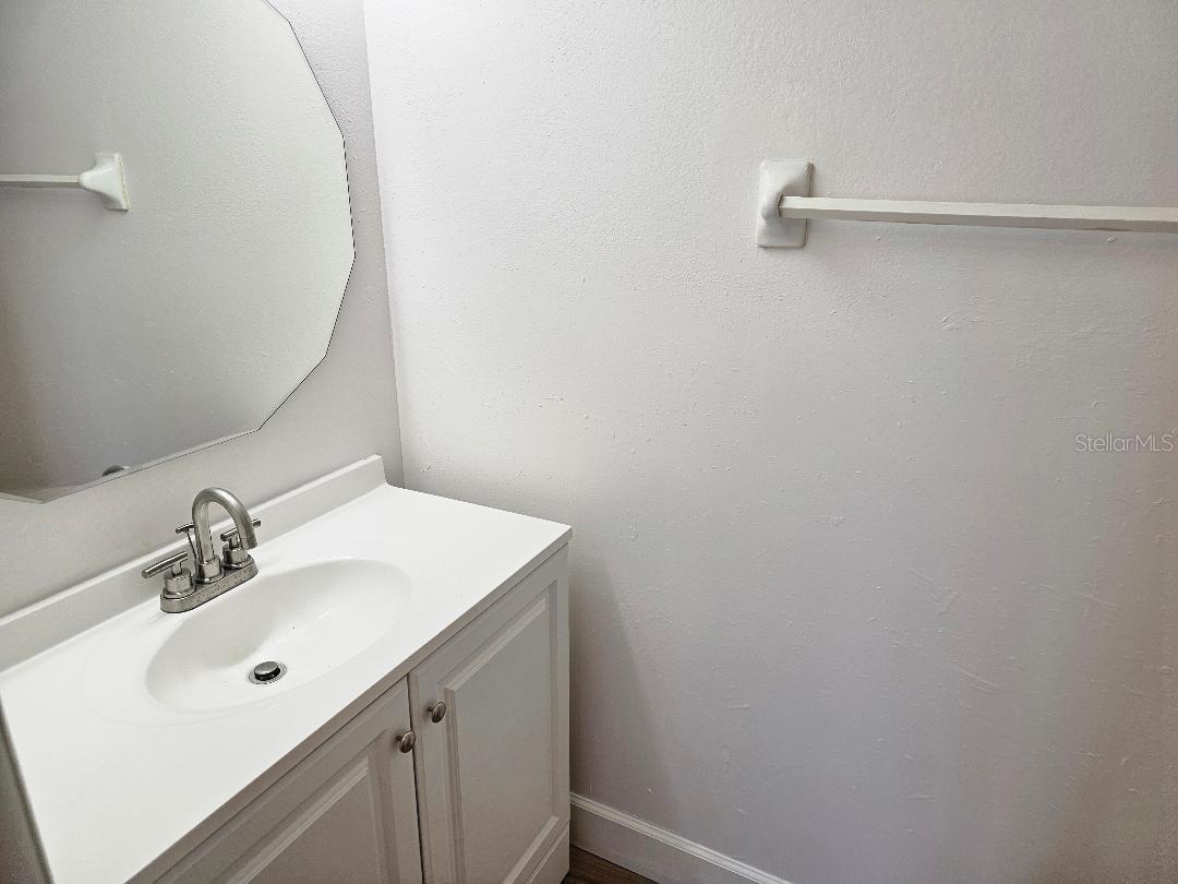 Image 9 of 15 For 8822 Bay Pointe Drive 104