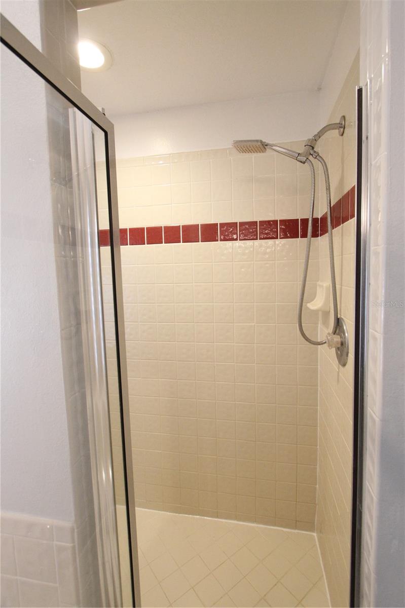 Image 19 of 43 For 1414 Norwick Drive