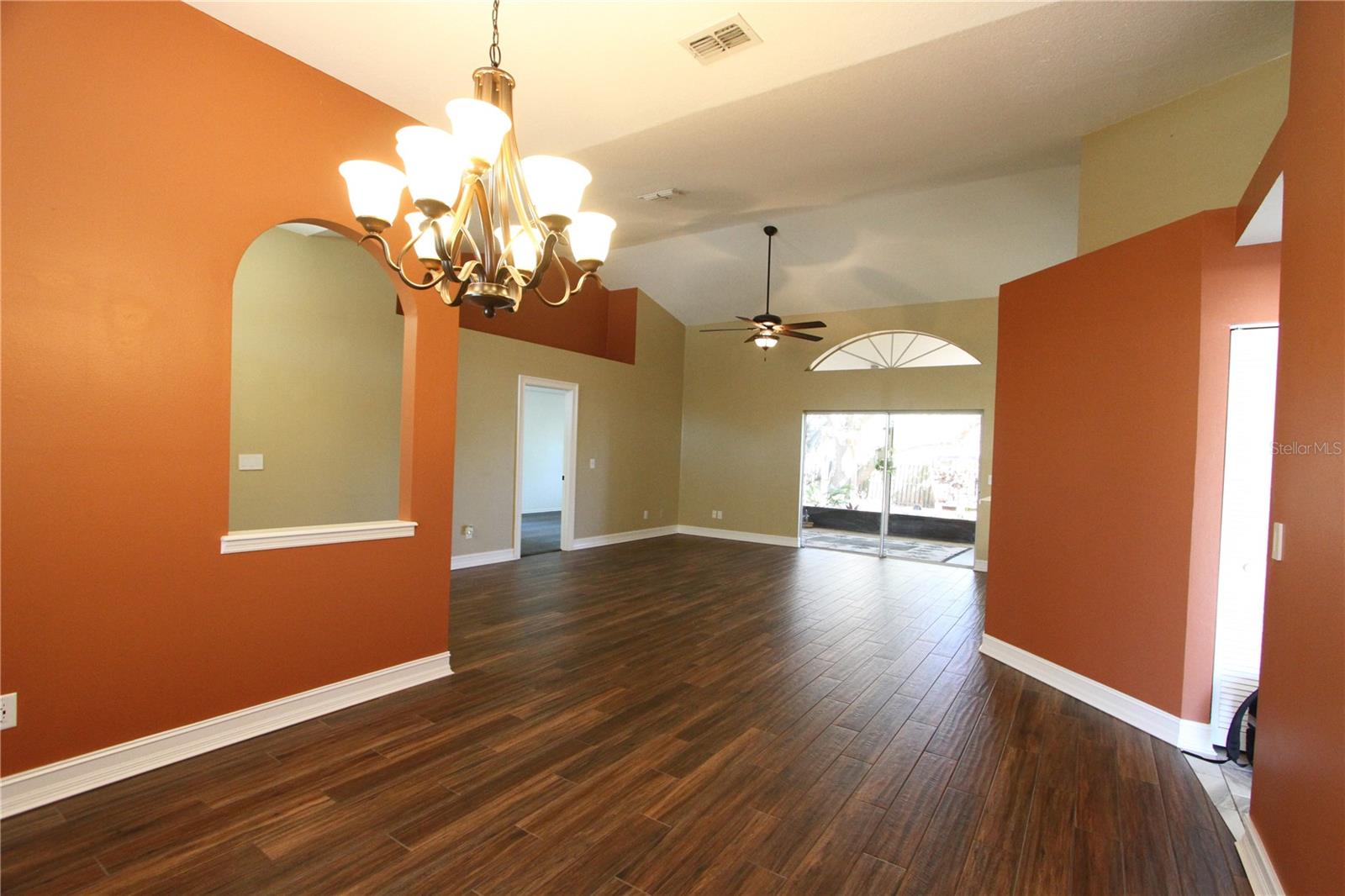 Image 6 of 43 For 1414 Norwick Drive