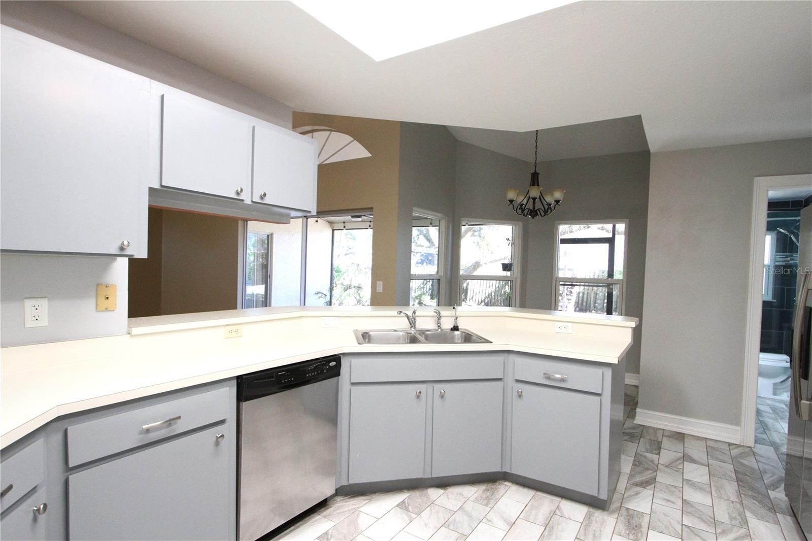 Image 9 of 43 For 1414 Norwick Drive