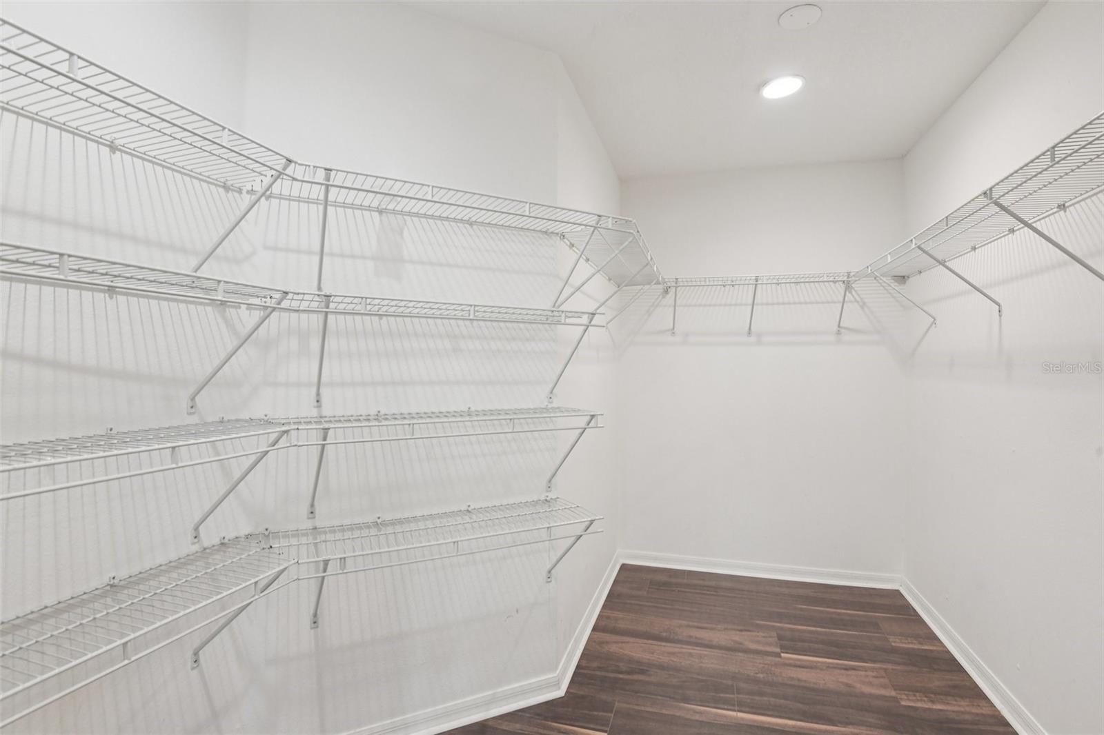 Image 19 of 39 For 11006 Running Pine Drive