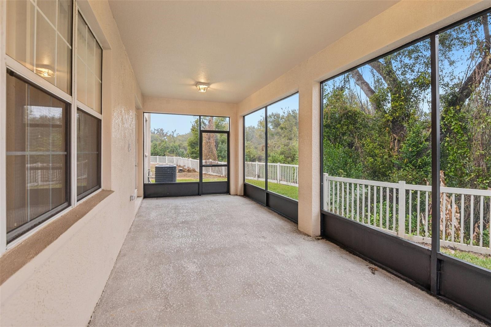 Image 33 of 39 For 11006 Running Pine Drive