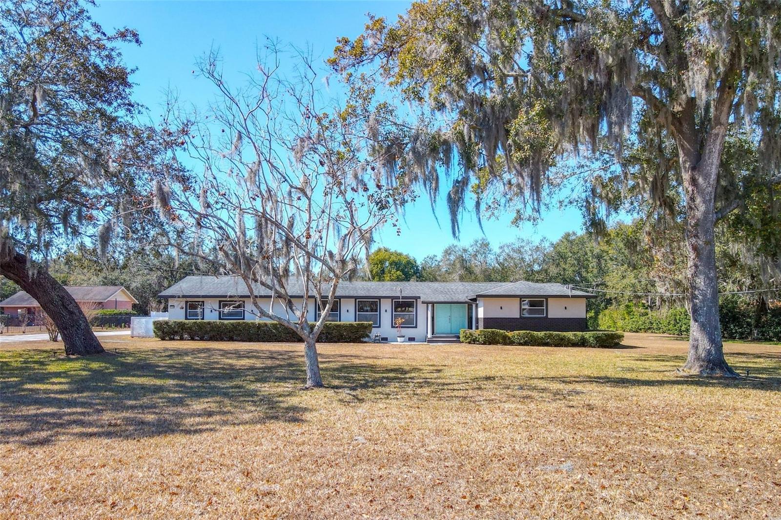 Listing photo id 9 for 1700 Miller Road