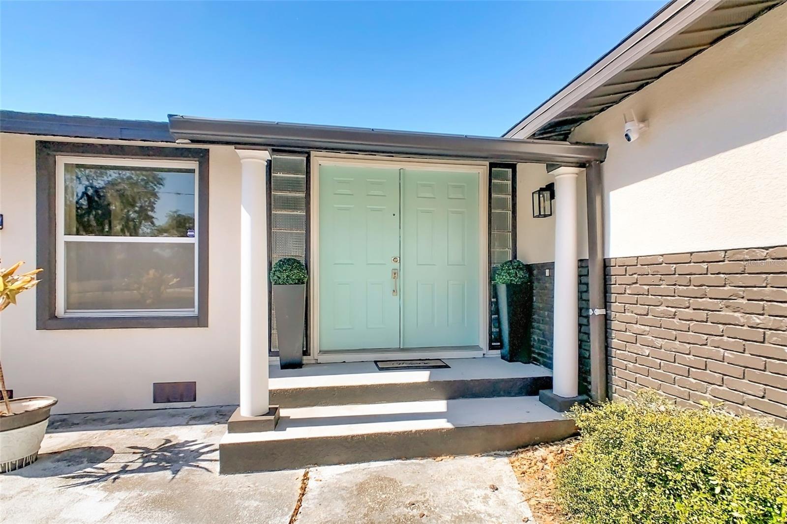 Listing photo id 11 for 1700 Miller Road