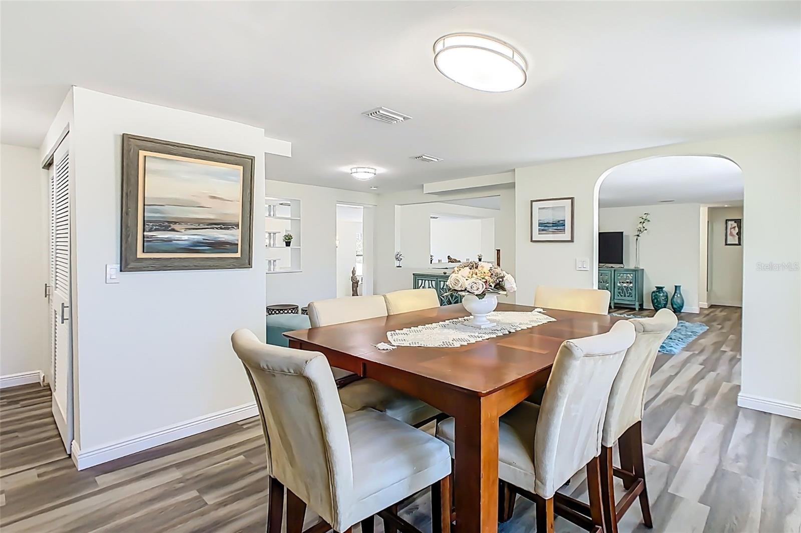 Listing photo id 17 for 1700 Miller Road