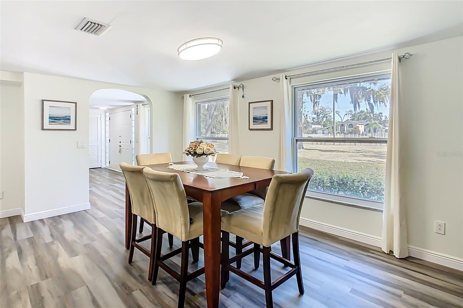 Listing photo id 18 for 1700 Miller Road