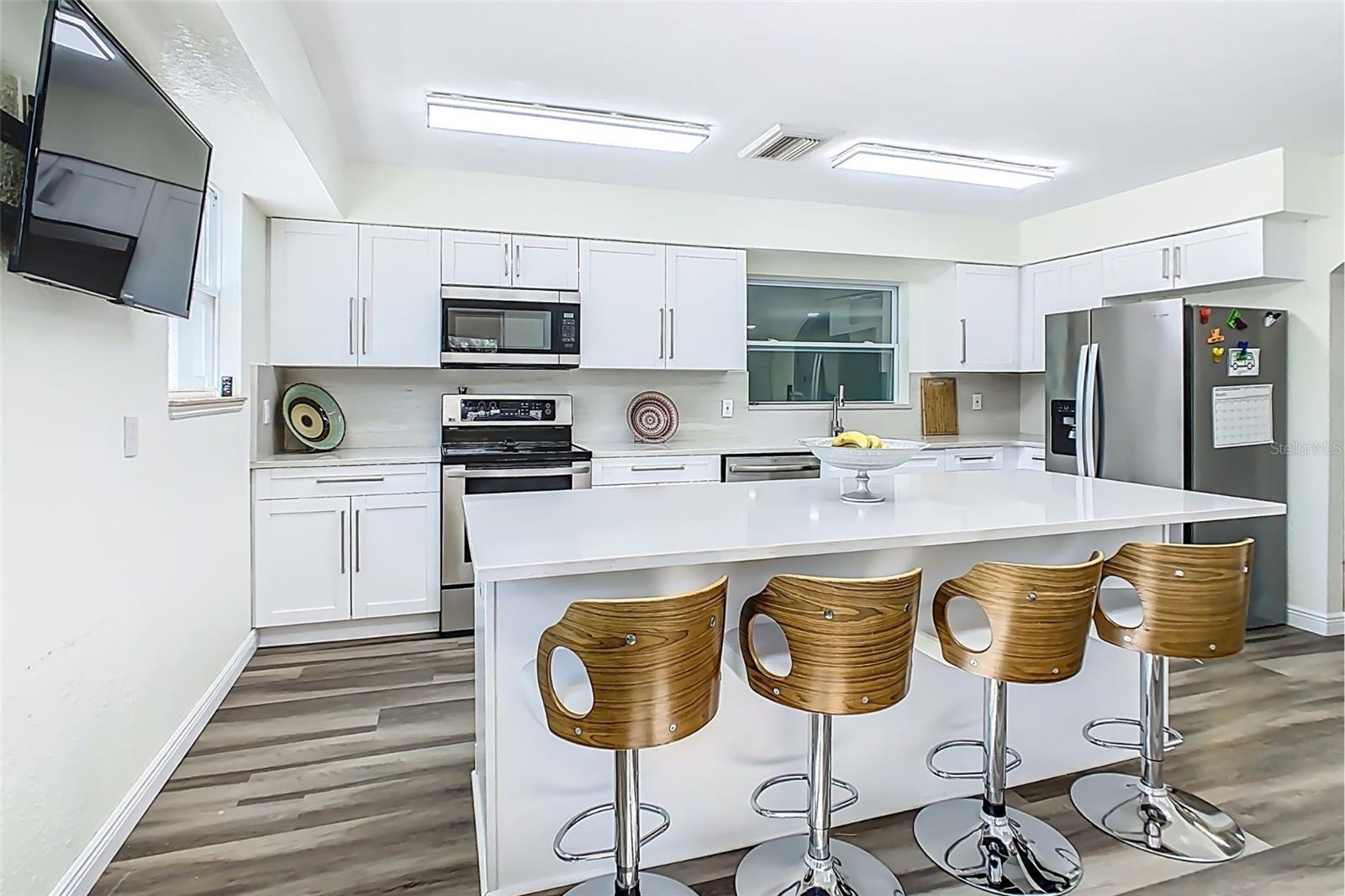 Listing photo id 25 for 1700 Miller Road