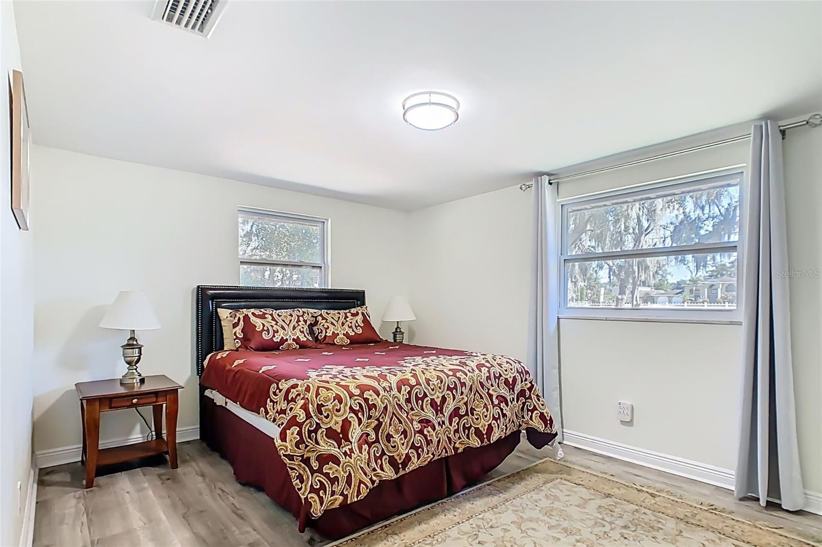 Listing photo id 33 for 1700 Miller Road