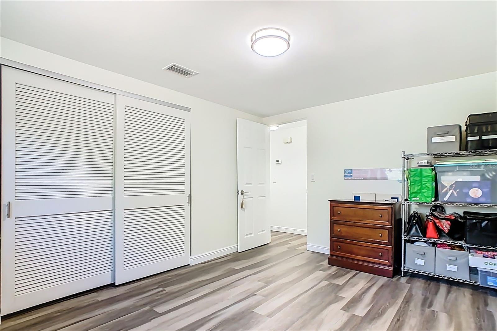 Listing photo id 36 for 1700 Miller Road