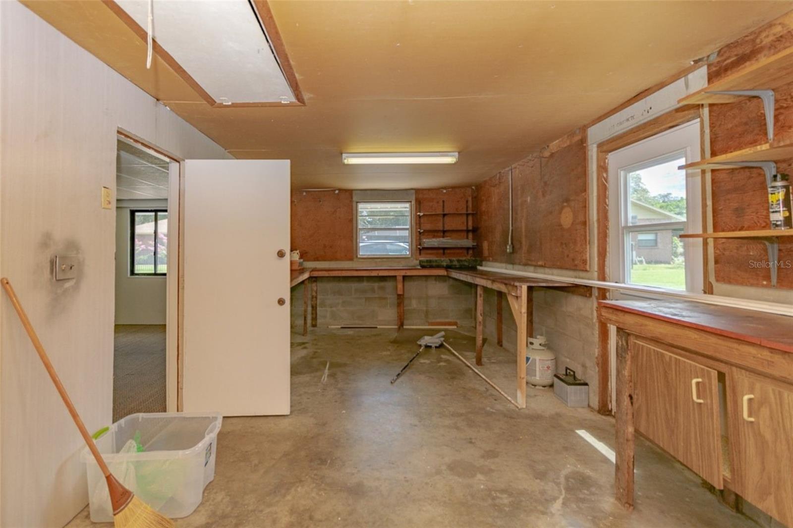 Listing photo id 48 for 1700 Miller Road