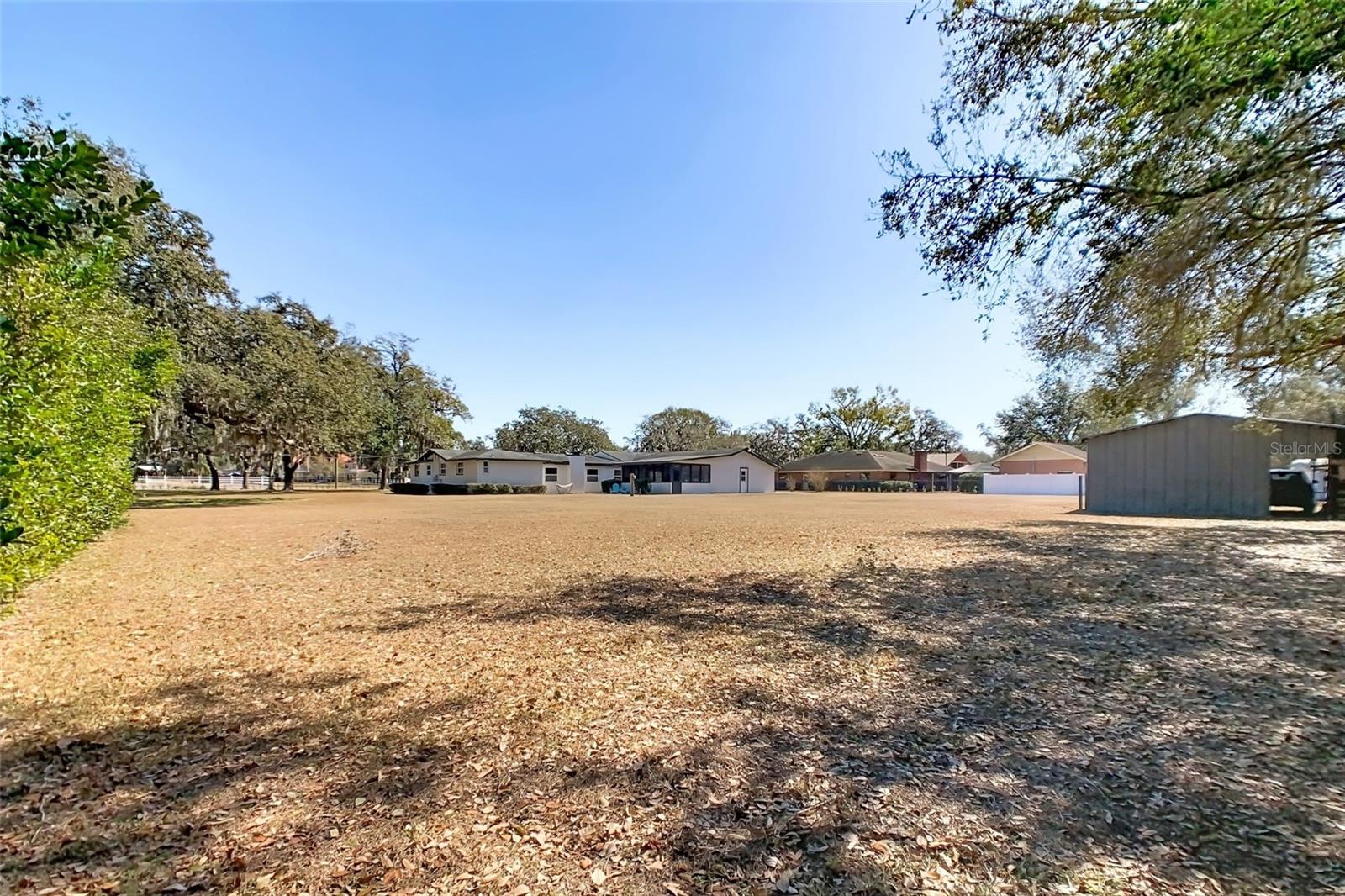 Listing photo id 7 for 1700 Miller Road