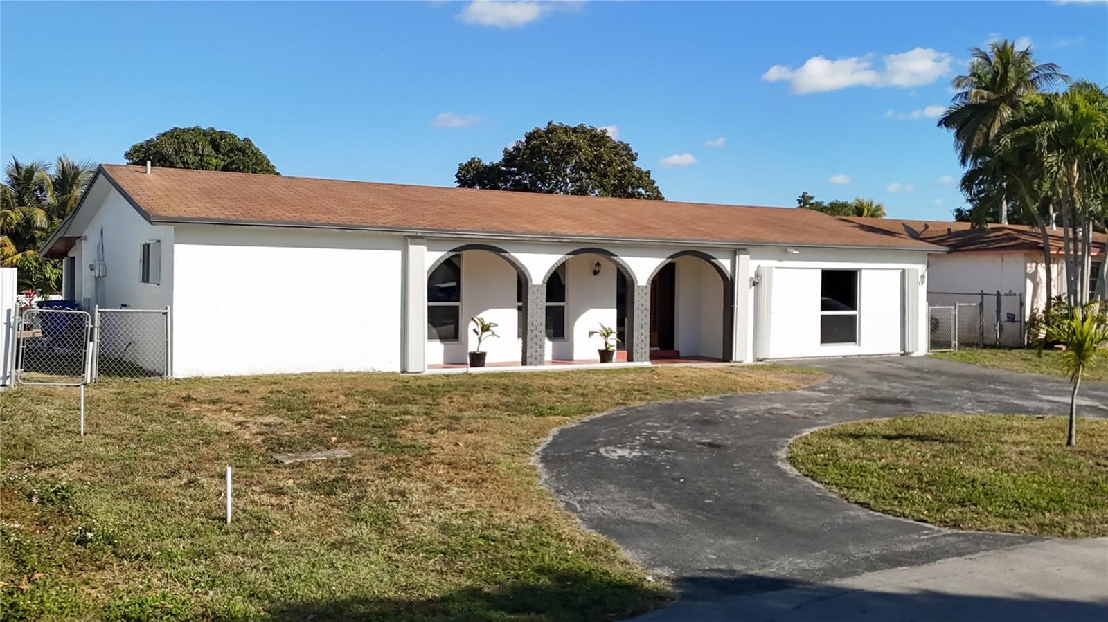 Image 42 of 47 For 2913 Dolphin Drive