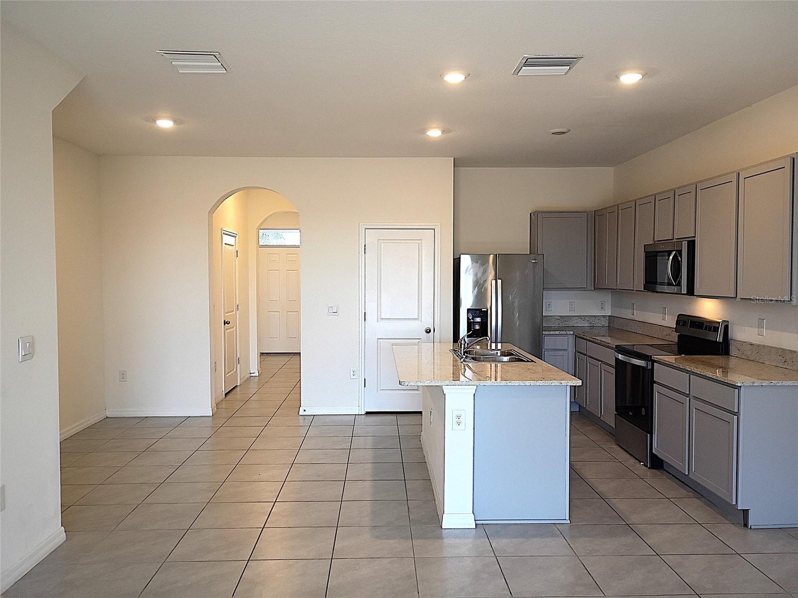 Image 13 of 62 For 34346 Redwood Dawn Lane