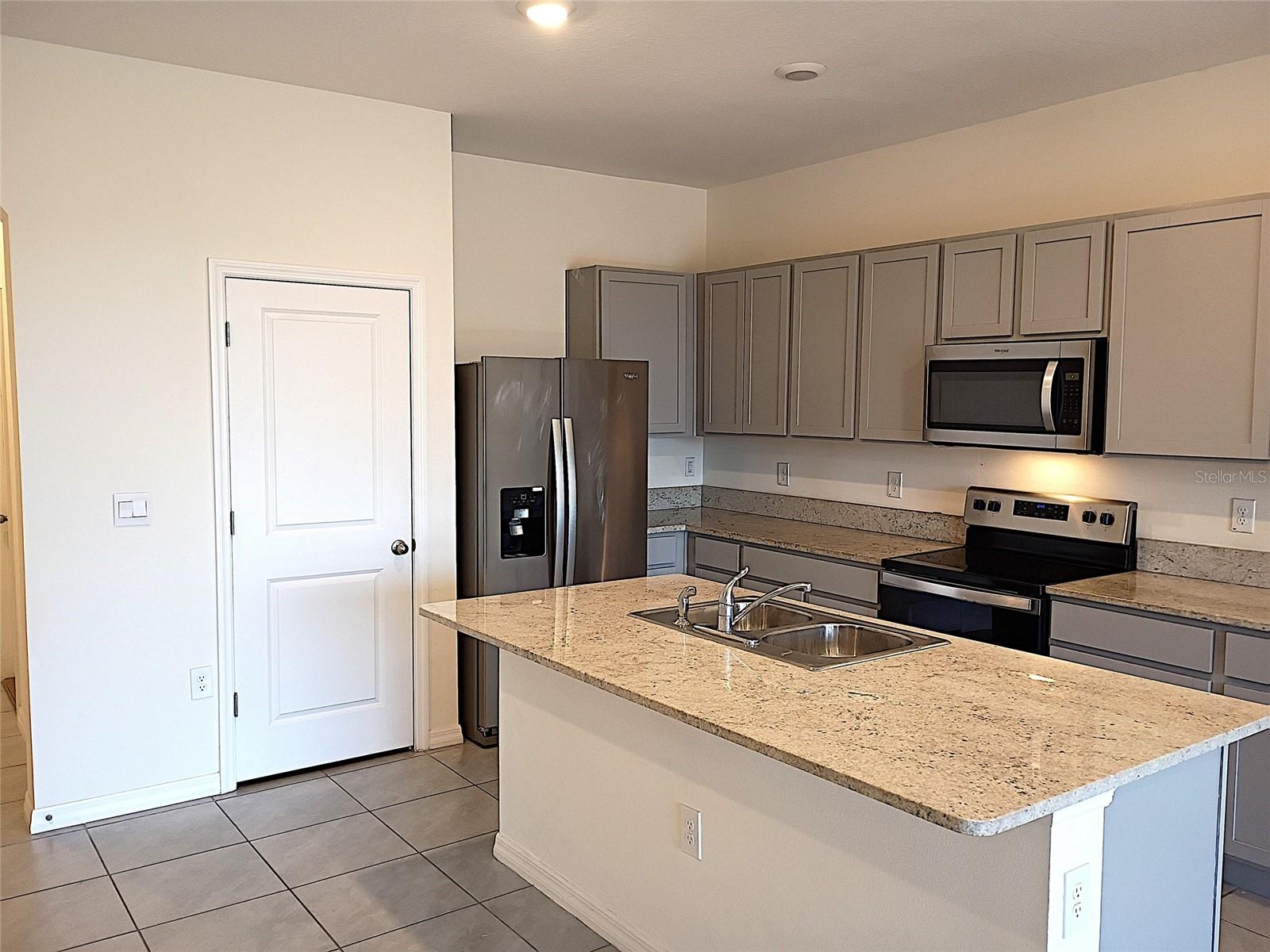 Image 14 of 62 For 34346 Redwood Dawn Lane