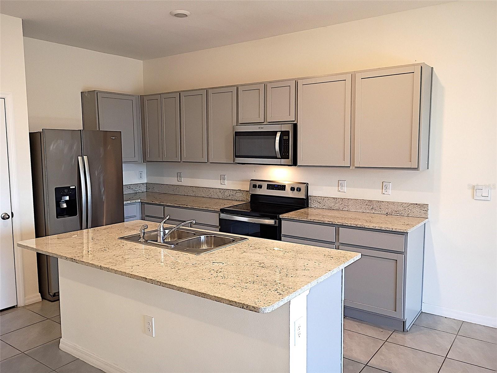 Image 15 of 62 For 34346 Redwood Dawn Lane