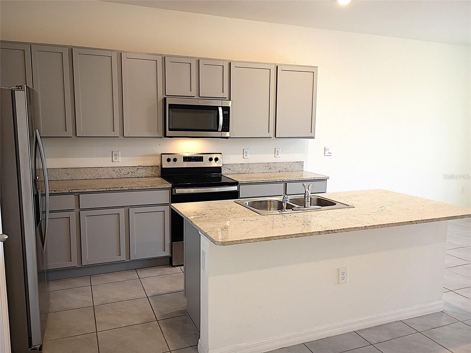 Image 16 of 62 For 34346 Redwood Dawn Lane