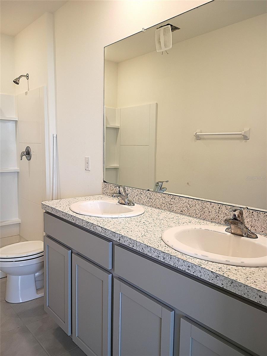 Image 27 of 62 For 34346 Redwood Dawn Lane