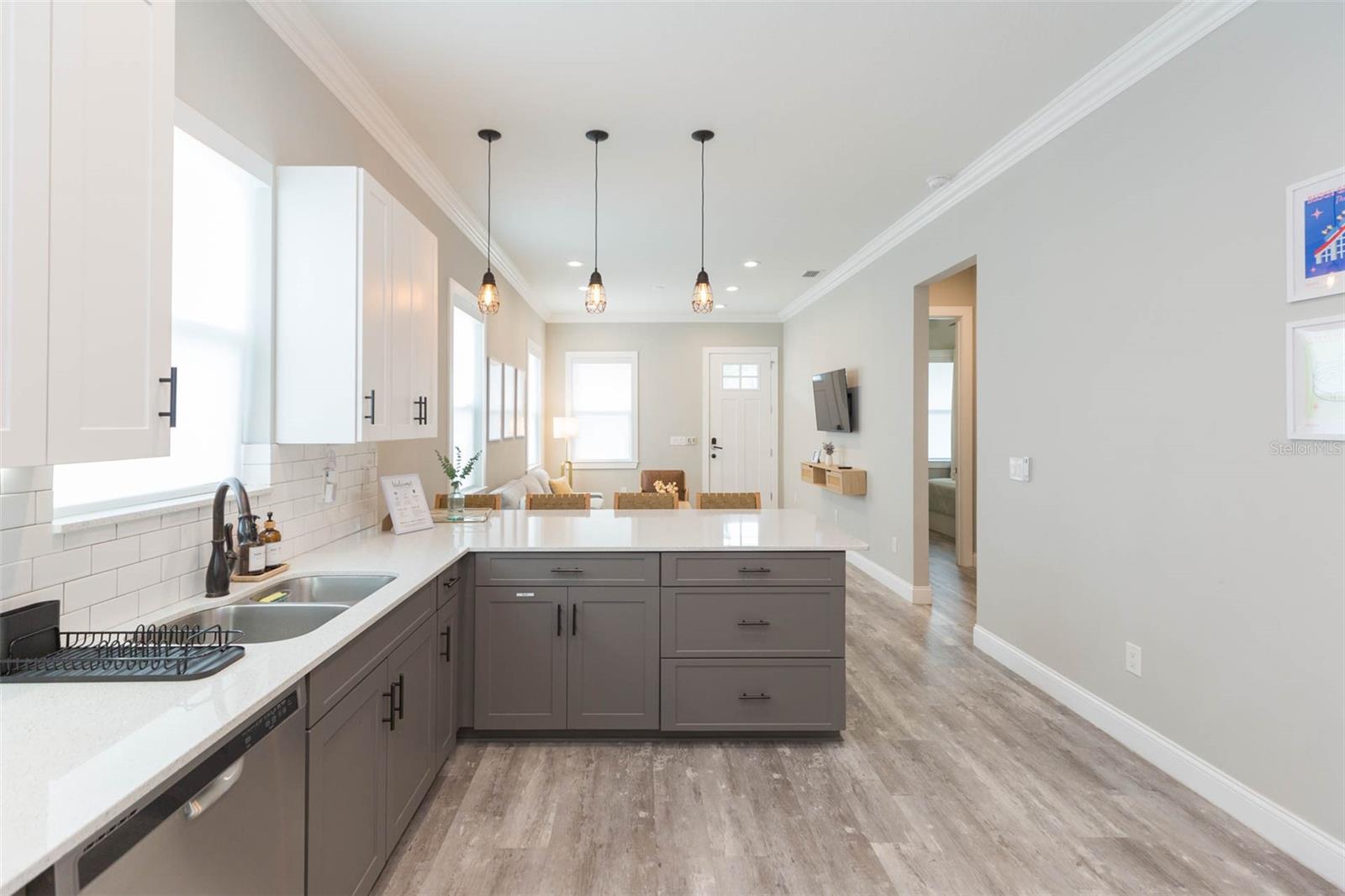 Image 18 of 63 For 2901 Boulevard