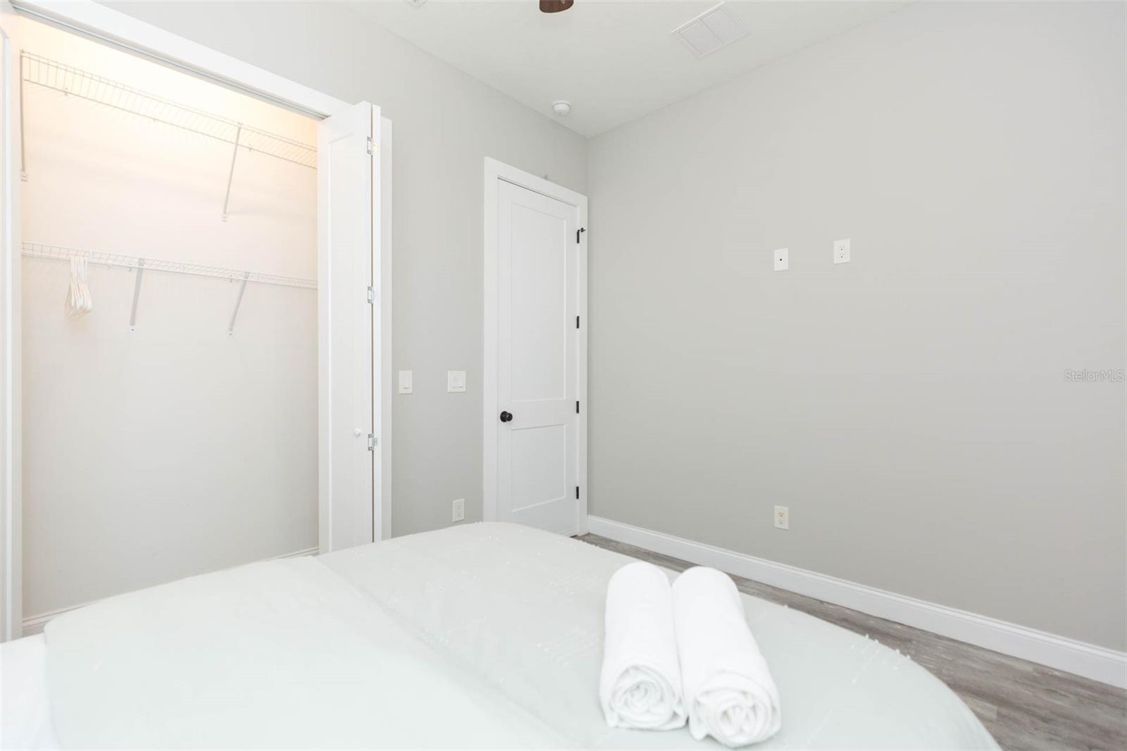 Image 25 of 63 For 2901 Boulevard