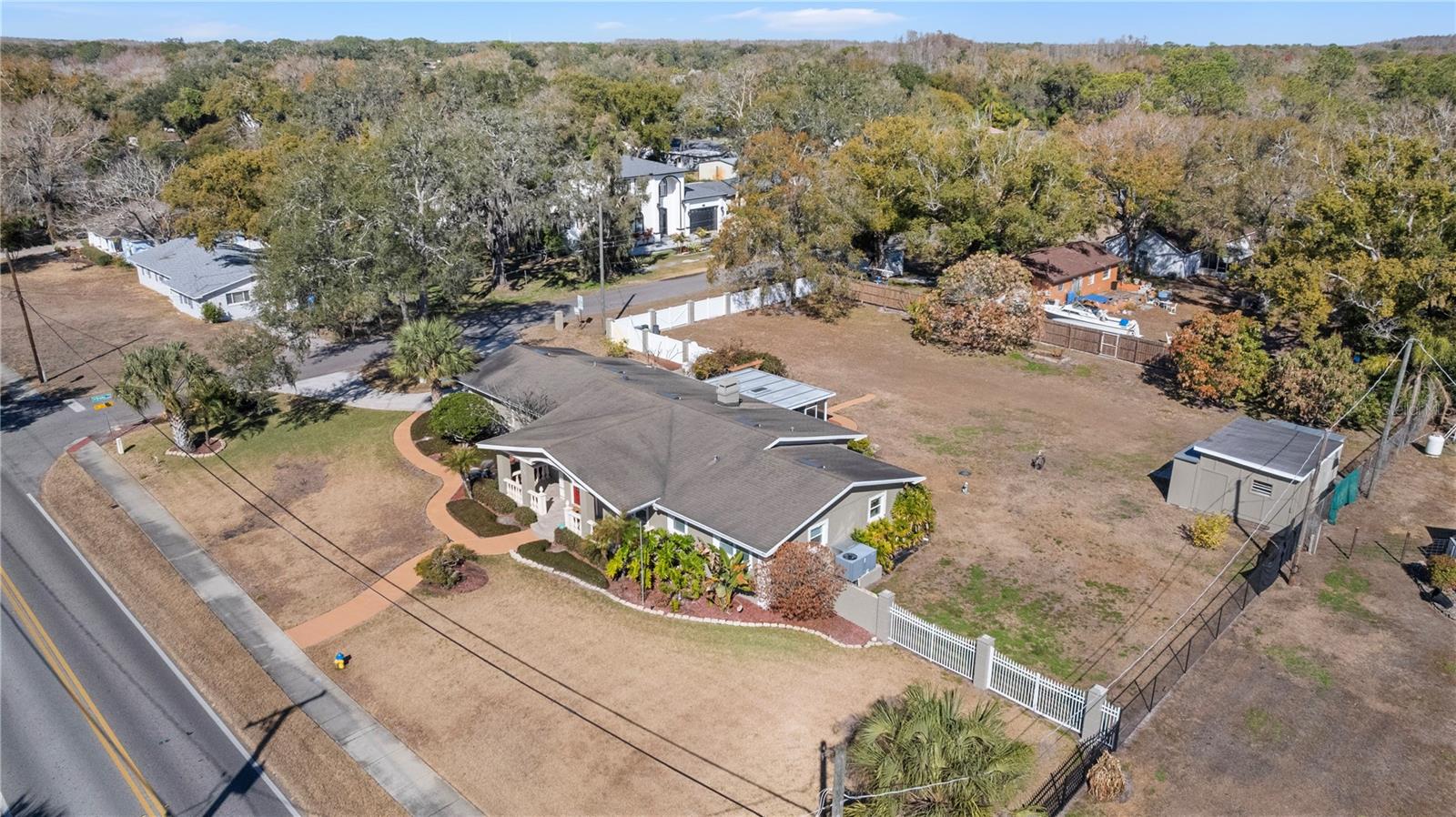 Details for 3909 Hudson Lane, TAMPA, FL 33618