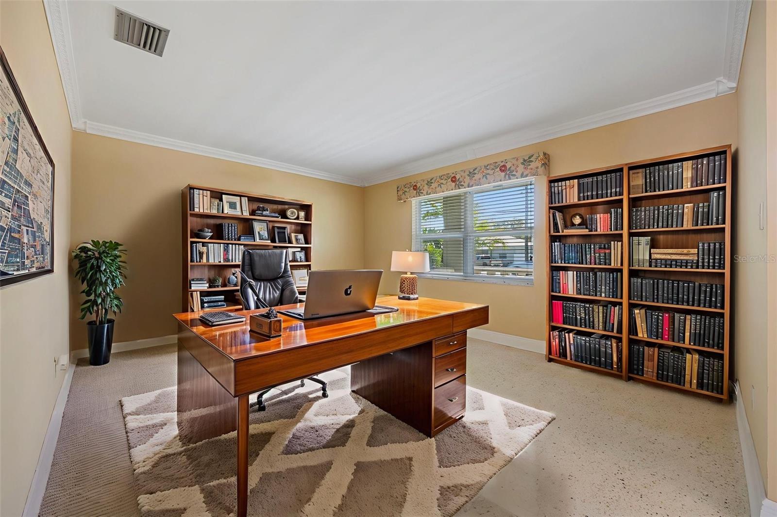 Image 12 of 71 For 3909 Hudson Lane