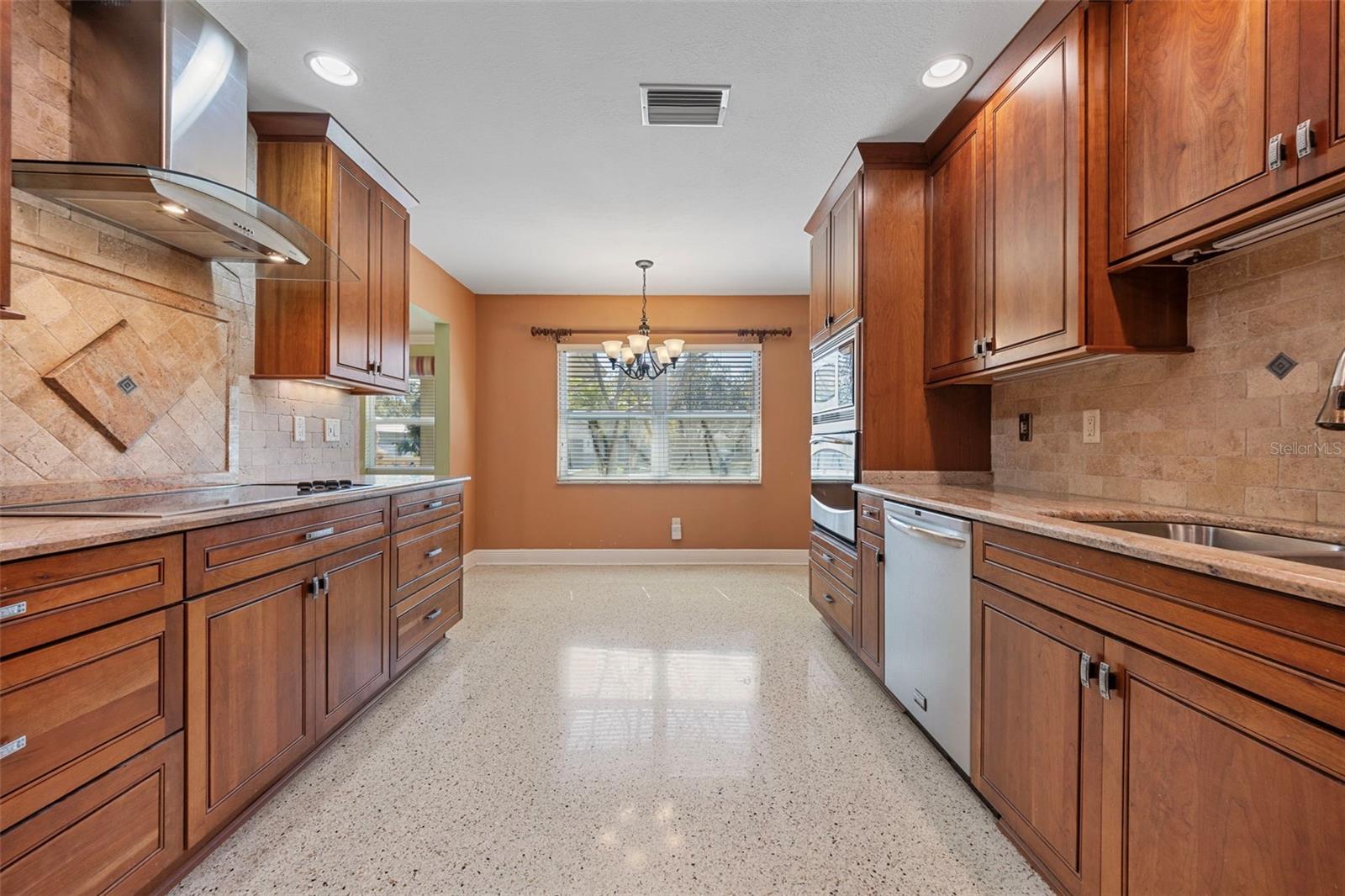 Image 18 of 71 For 3909 Hudson Lane