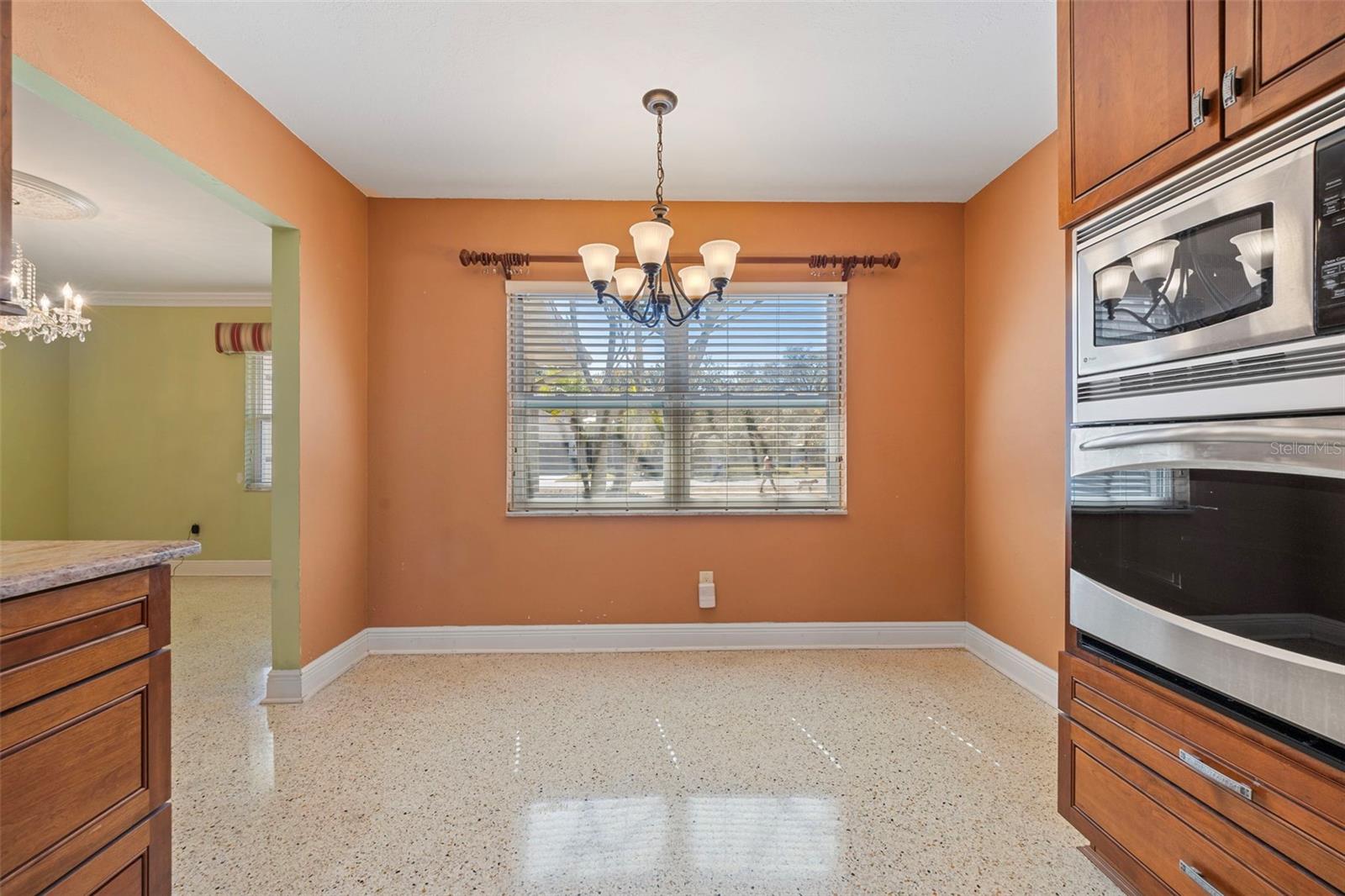 Image 19 of 71 For 3909 Hudson Lane