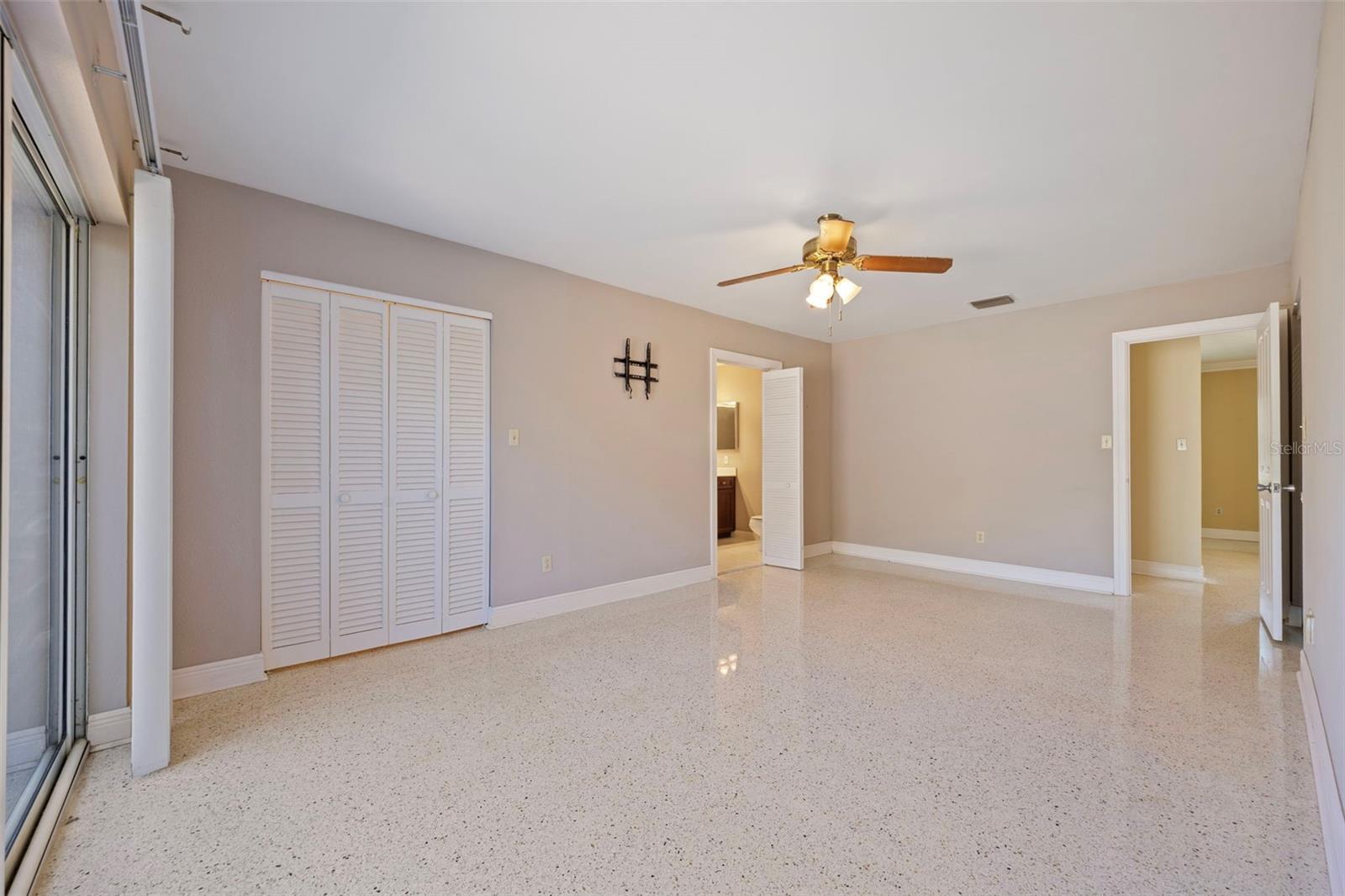 Image 24 of 71 For 3909 Hudson Lane