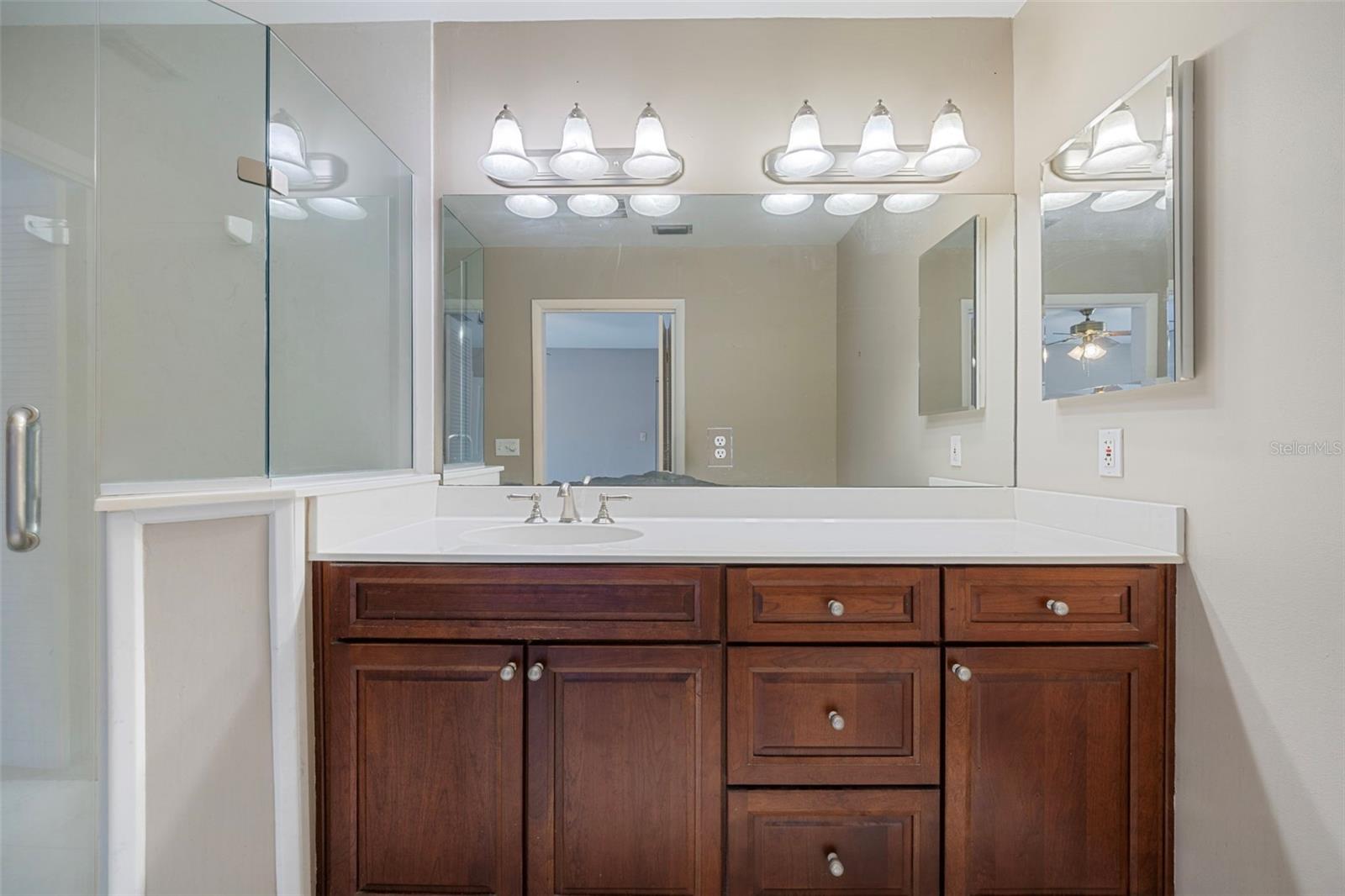 Image 27 of 71 For 3909 Hudson Lane