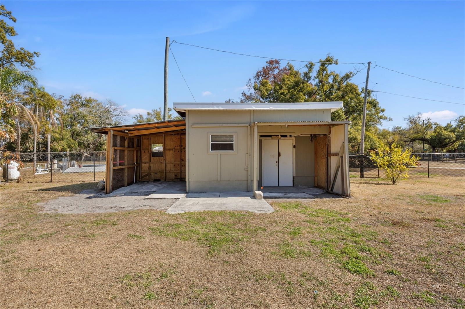 Image 43 of 71 For 3909 Hudson Lane