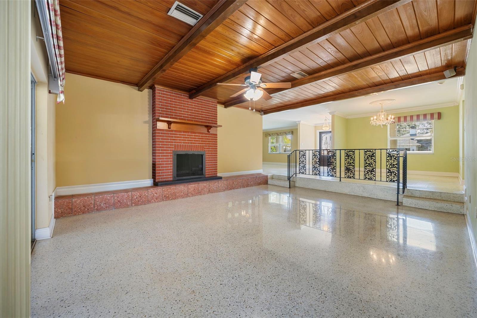 Image 8 of 71 For 3909 Hudson Lane