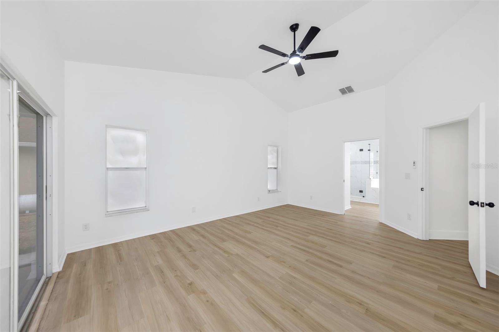 Image 11 of 42 For 2617 Bellhurst Drive