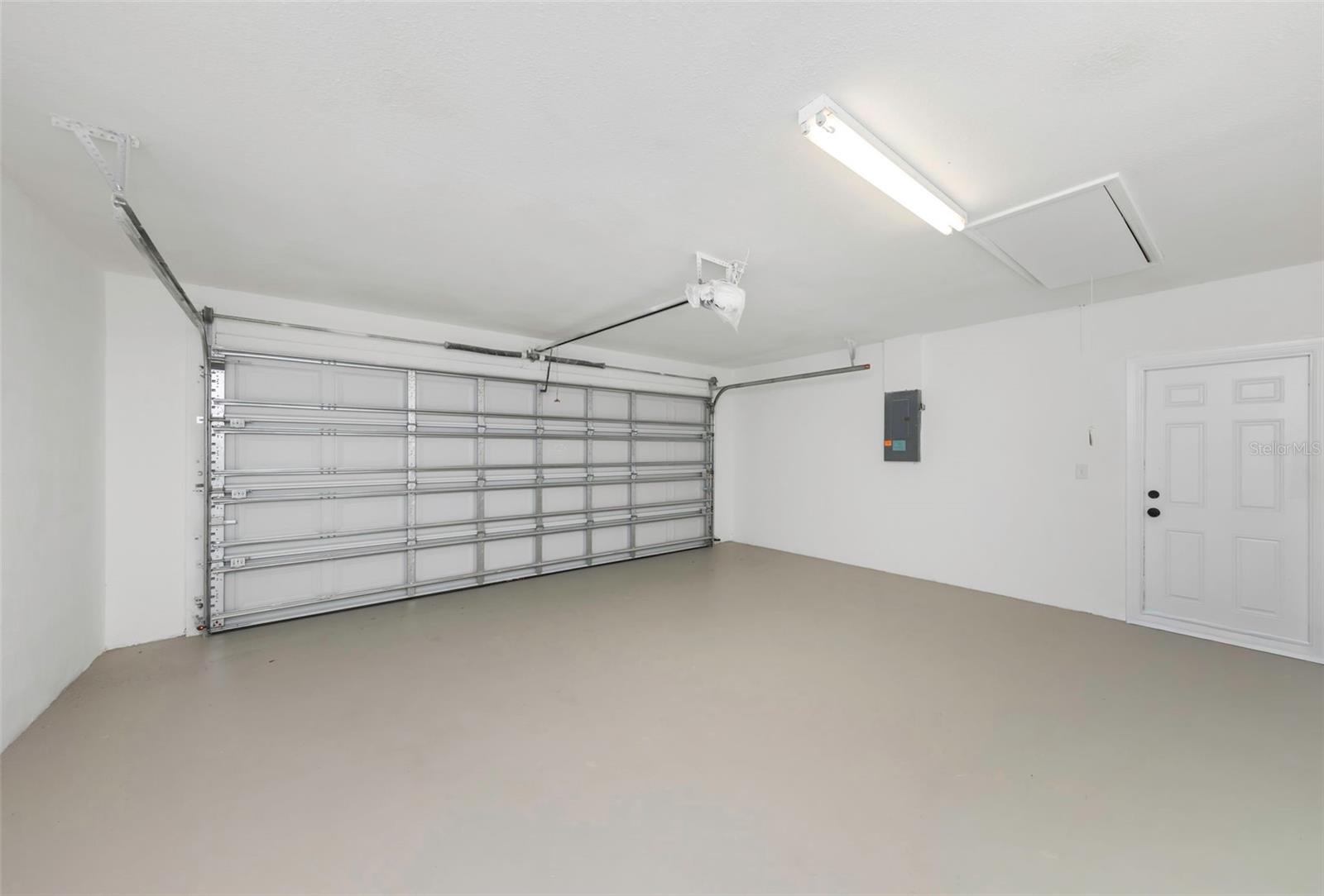 Image 26 of 42 For 2617 Bellhurst Drive