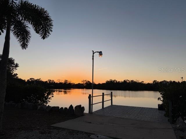 Image 19 of 22 For 7127 Peninsular Drive