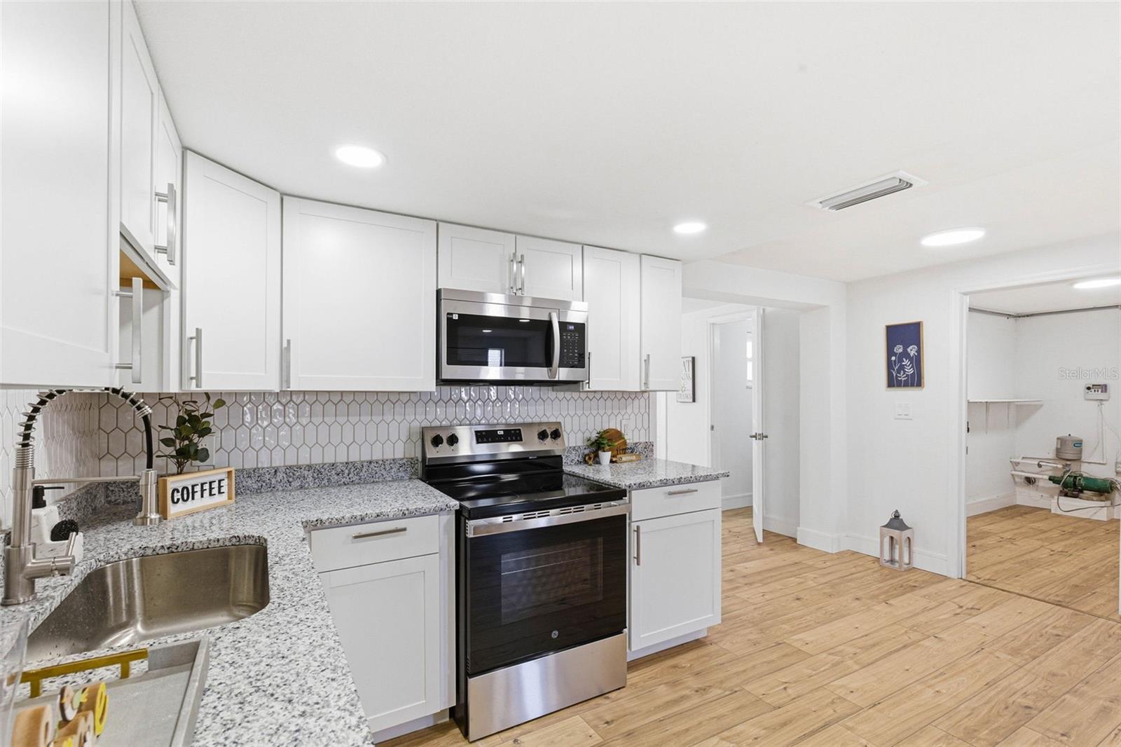 Image 13 of 49 For 6338 Nashua Drive