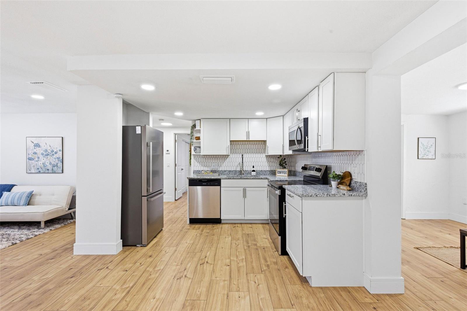 Image 15 of 49 For 6338 Nashua Drive