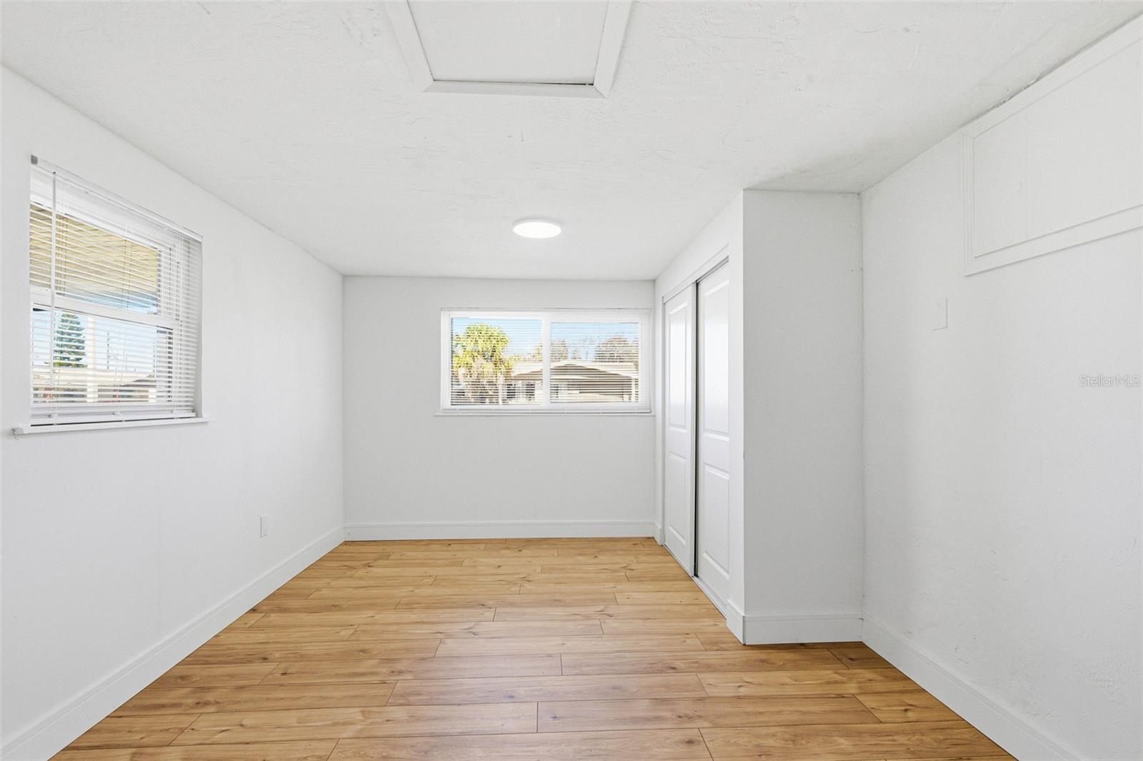 Image 25 of 49 For 6338 Nashua Drive