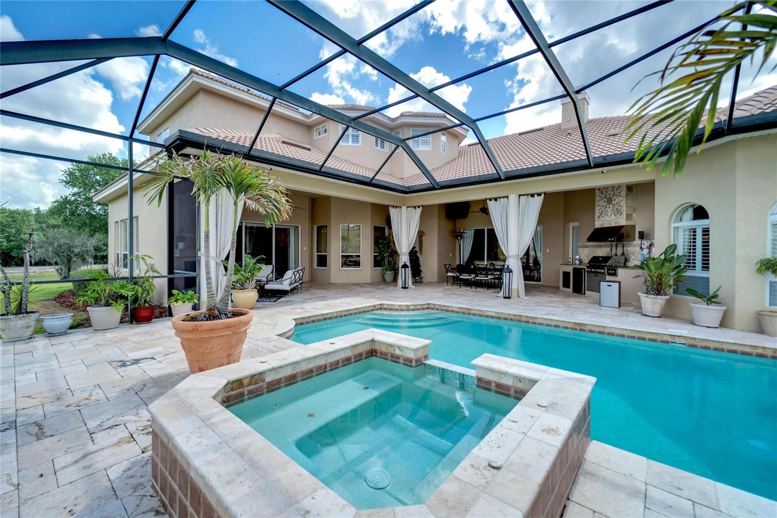 Image 12 of 75 For 15101 Kestrelglen Way