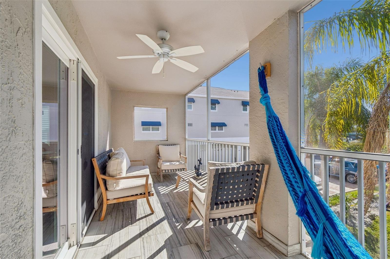 Image 16 of 33 For 1117 Pinellas Bayway S 301